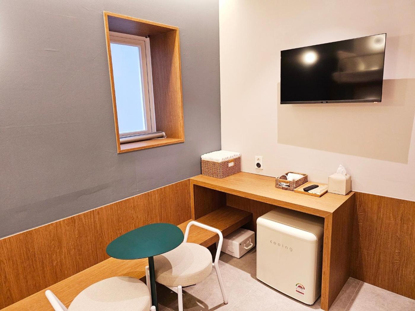 Huga Inn Сеул Екстериор снимка