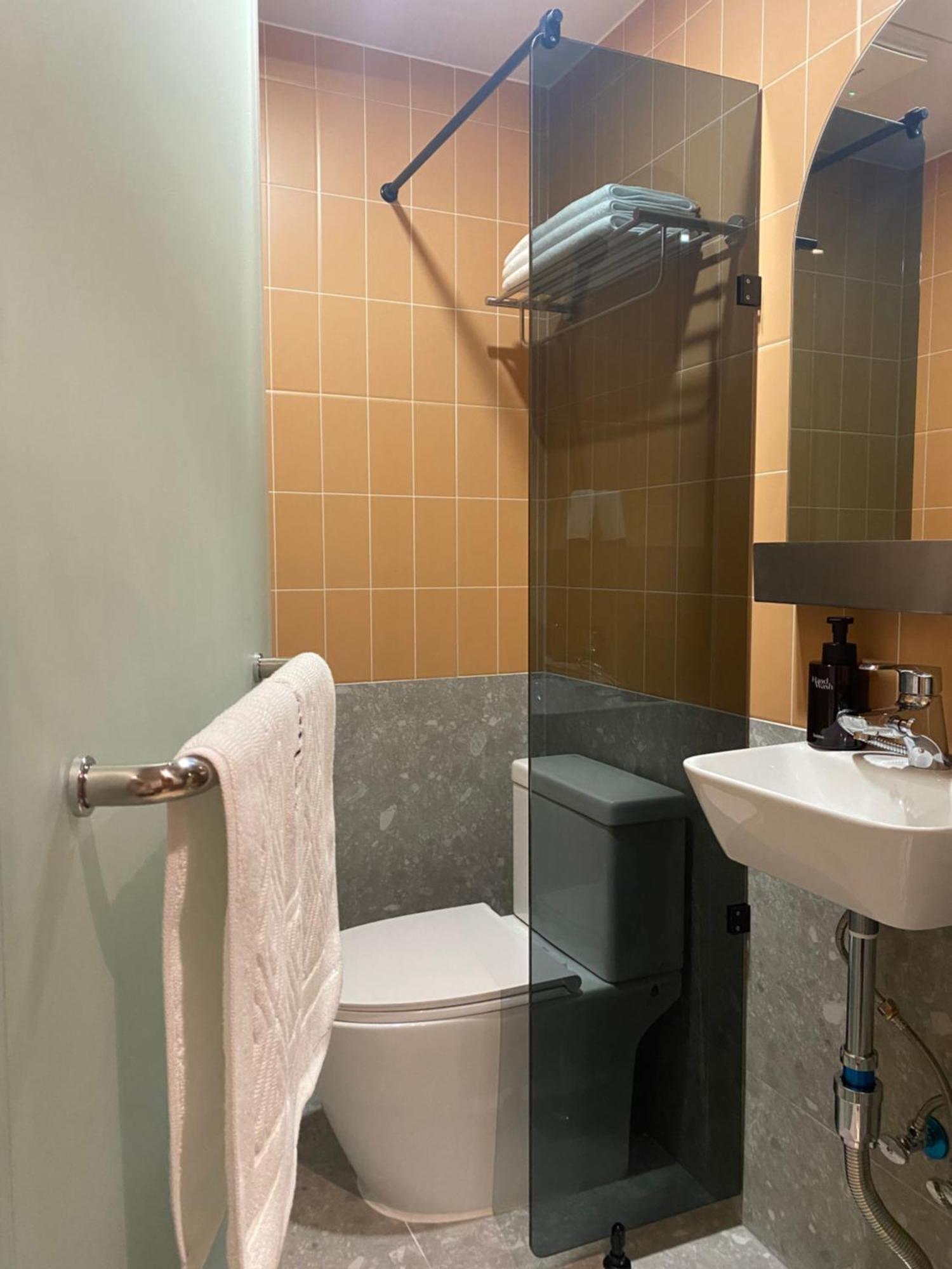 Huga Inn Сеул Екстериор снимка