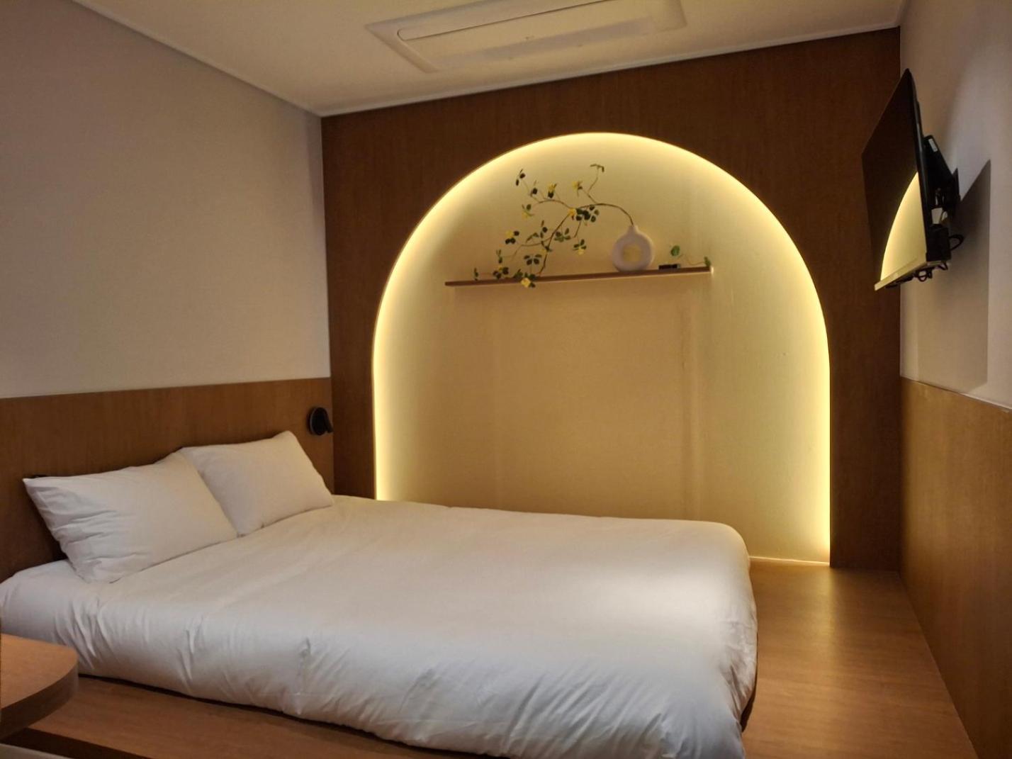 Huga Inn Сеул Екстериор снимка