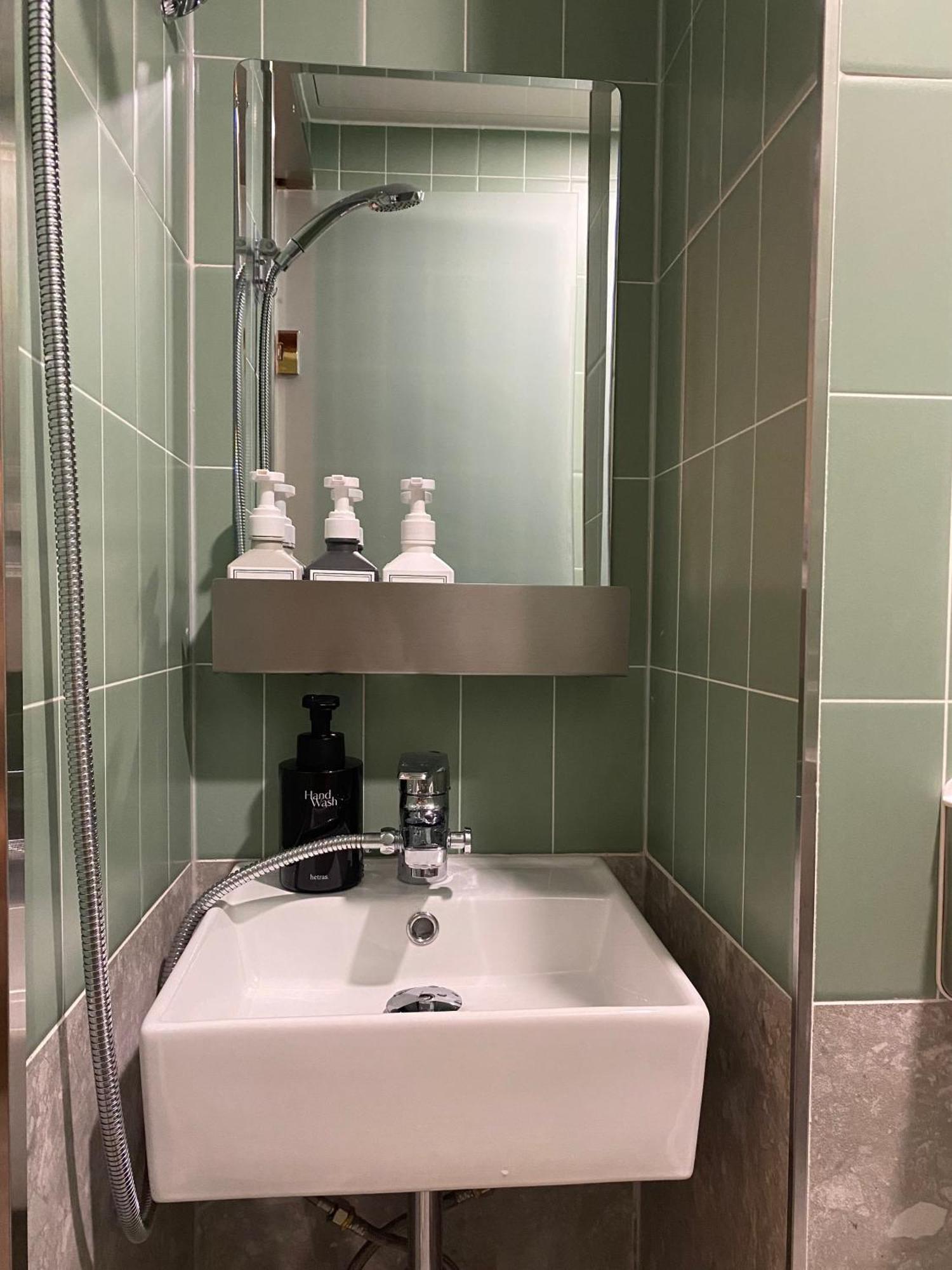 Huga Inn Сеул Екстериор снимка
